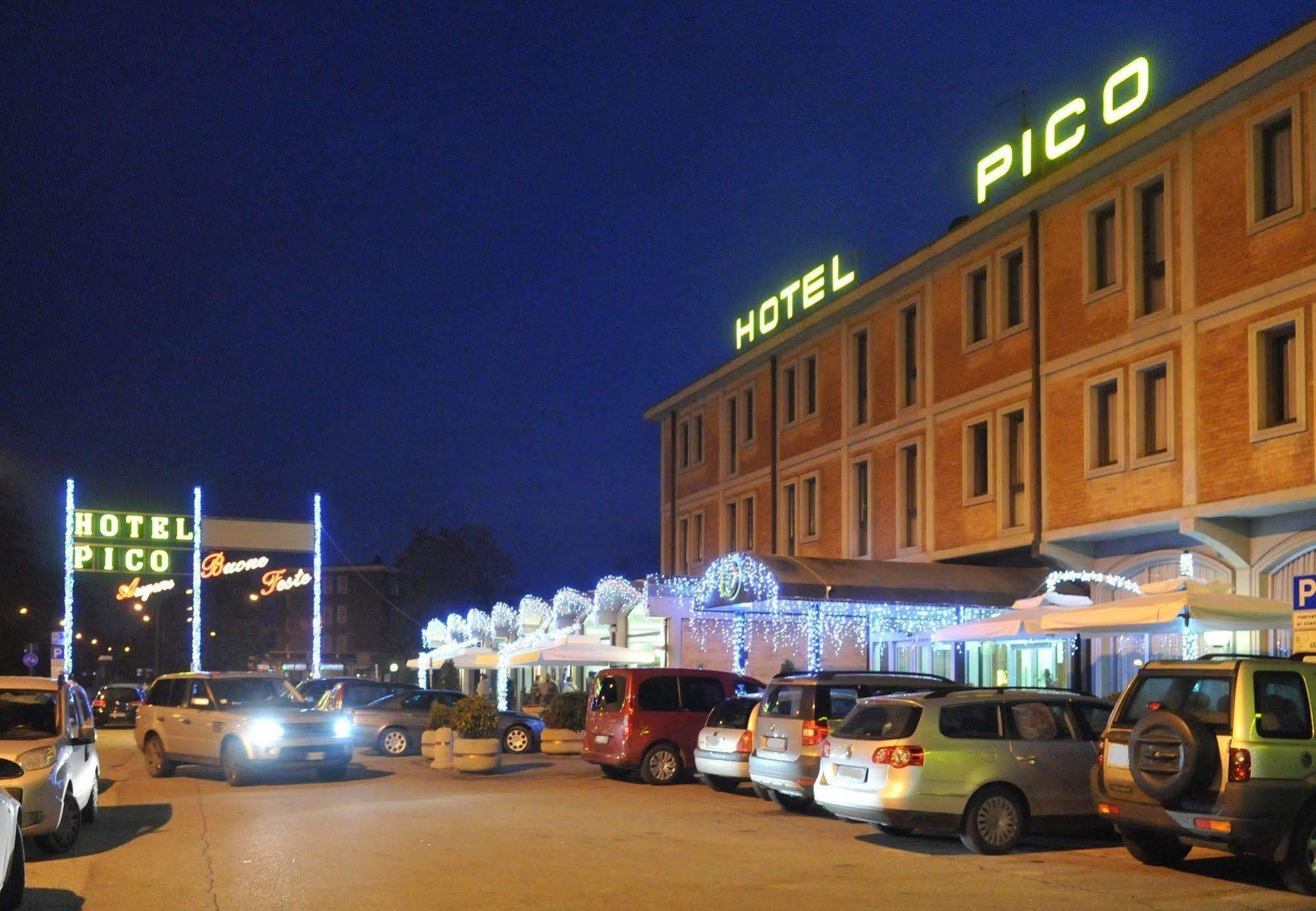 Hotel Pico มิรันโดลา ภายนอก รูปภาพ