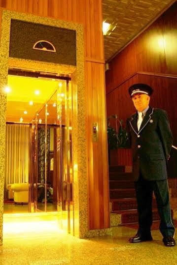 Hotel Pico มิรันโดลา ภายนอก รูปภาพ